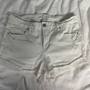 white jean shorts